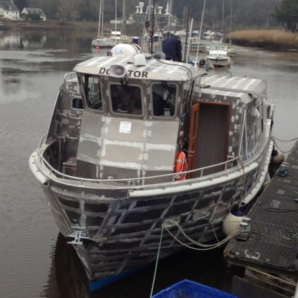 Bateau mis à l'eau pour essais et validation Affaires Maritimes